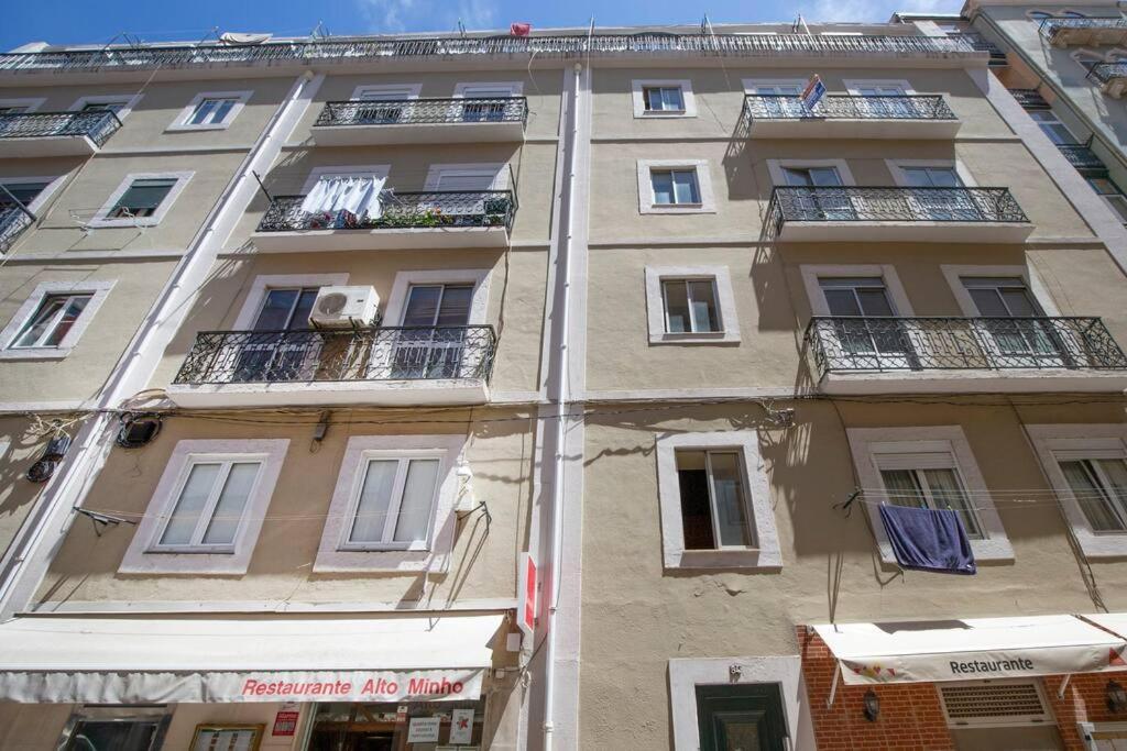 Santa Marta Cozy Apt W/ Ac Lisboa Exteriér fotografie
